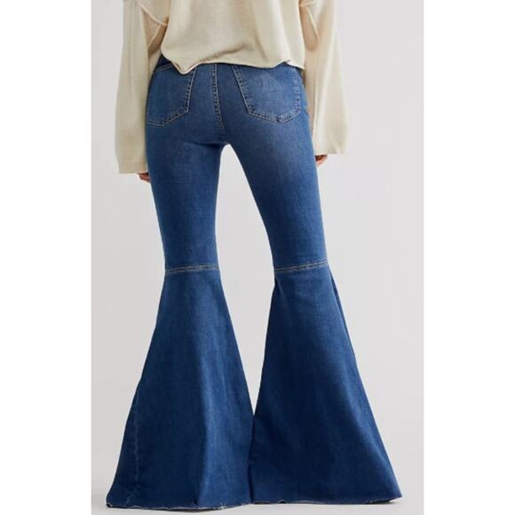 Free people Just Float on Flare Jeans High Rise stretch raw hem blue, size 26 - Picture 1 of 15